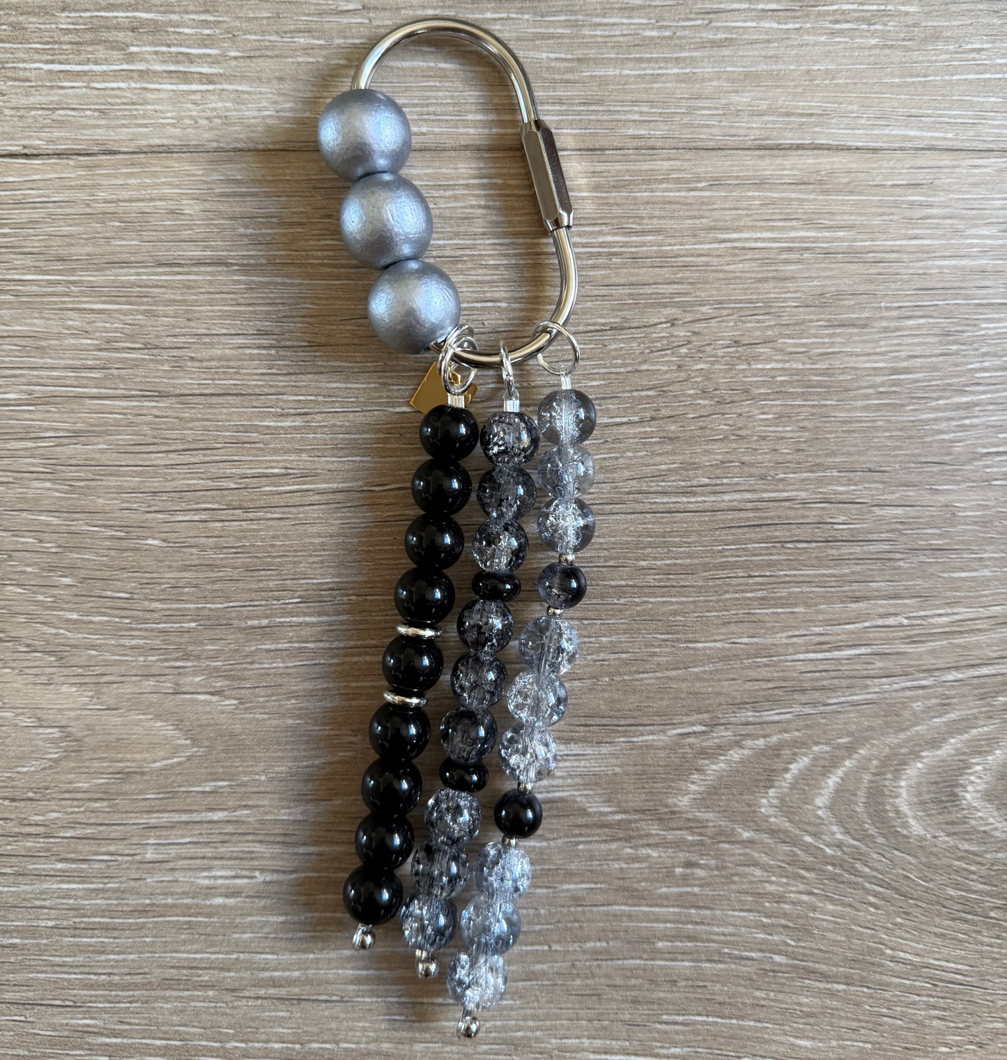 Carry Charm | Graphite + Crystal