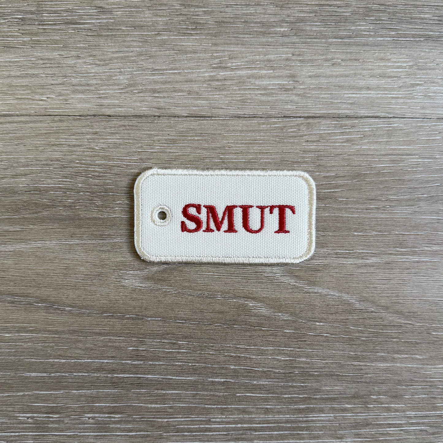 Carry Tag | SMUT