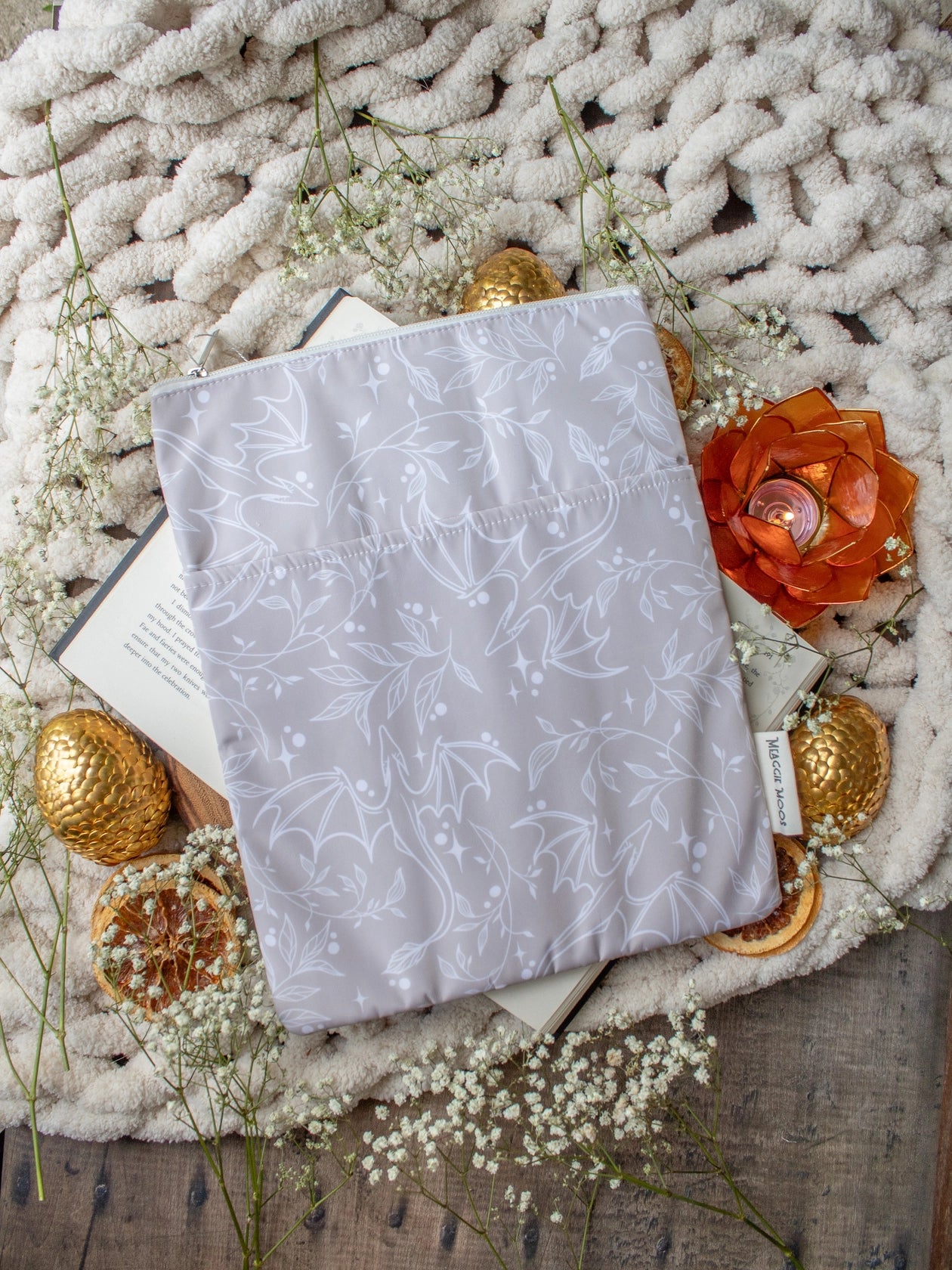 Dragon Book/Tablet Sleeve