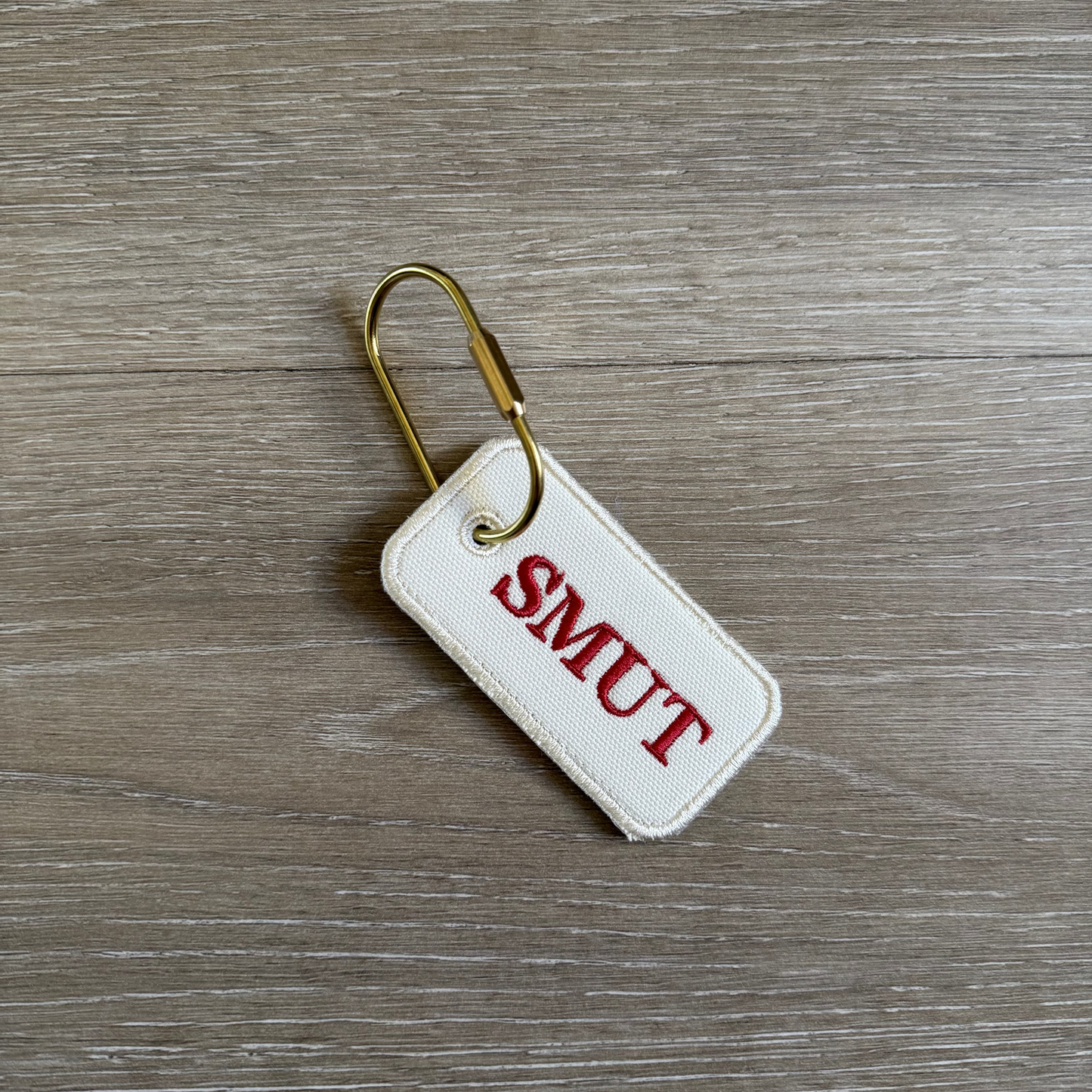 Carry Tag | SMUT