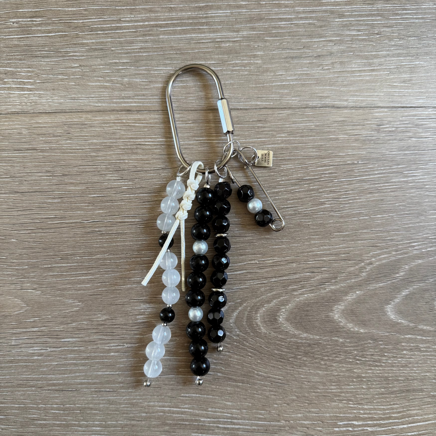 Carry Charm | Onyx + Pearl
