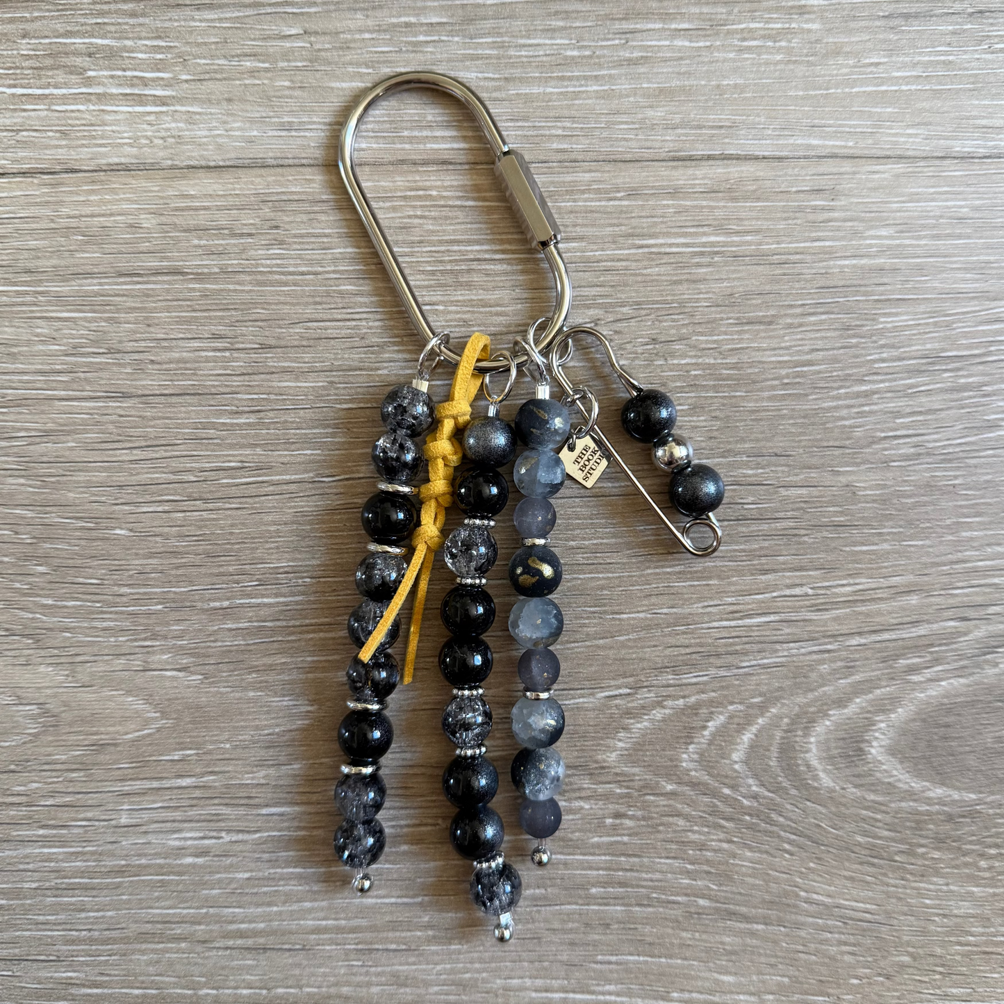 Carry Charm | Obsidian + Gunmetal