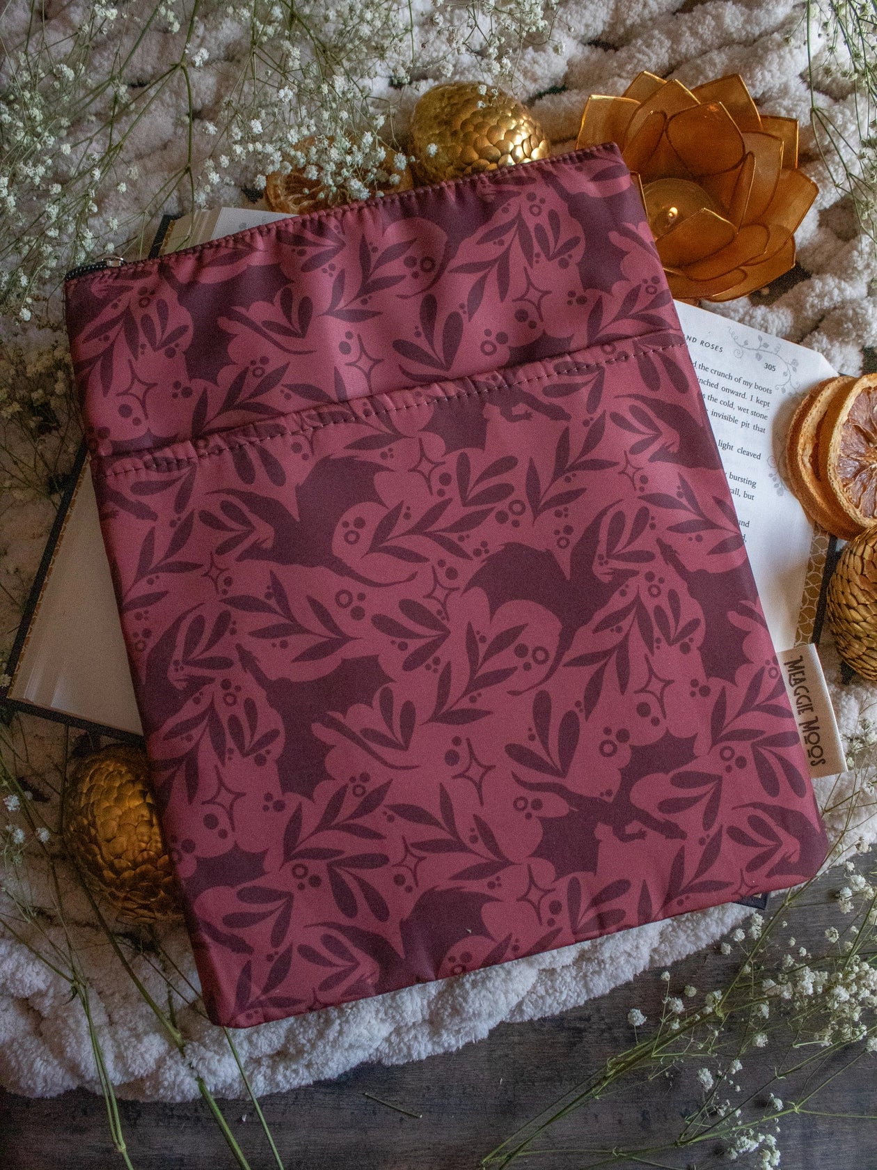 Dragon Book/Tablet Sleeve
